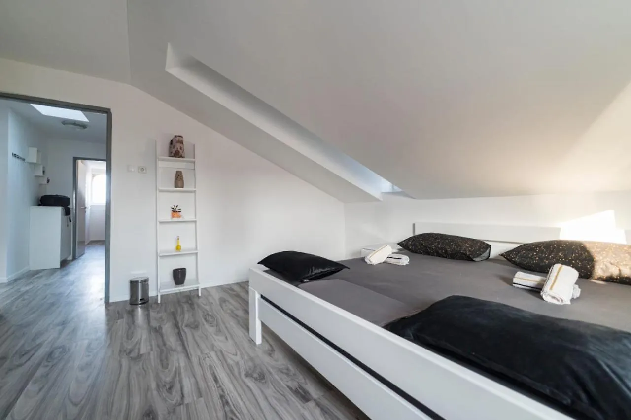 Apartment City Center Mayess Aparment Zadar Croatia