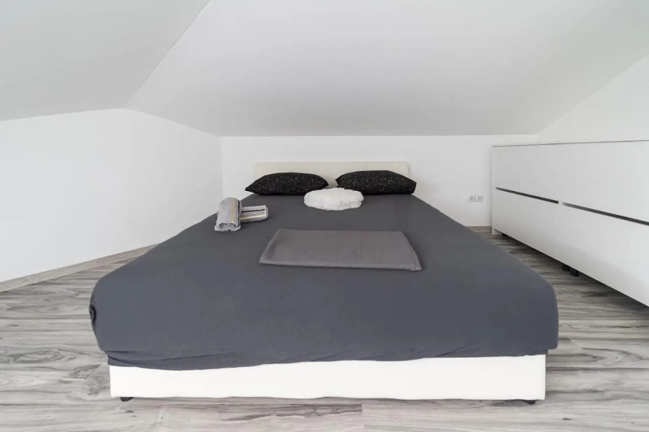 City Center Mayess Aparment Zadar Croatia